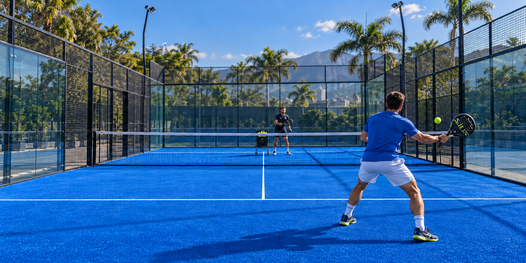 Imagen ilustrativa generada con IA: atleta practicando una volea con su coach al otro lado de la red